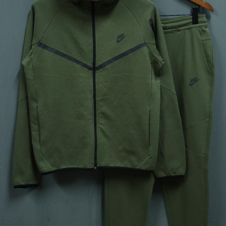 Tech Men's Fleece Joggers with Hoodies